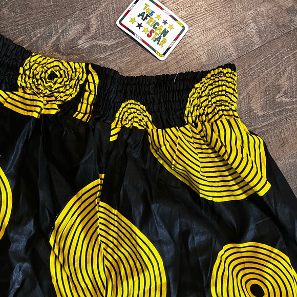 Women's High Waisted Printed Baggy Pants - Picture 4 of 8